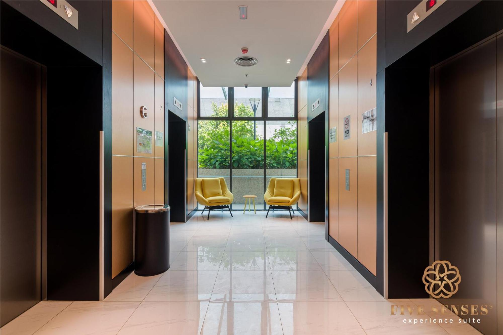 The Colony & The Luxe Signature Suites, Klcc 쿠알라룸푸르 외부 사진