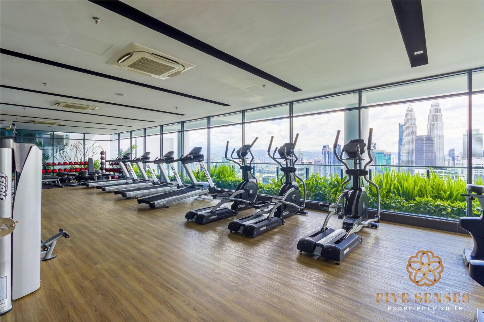 The Colony & The Luxe Signature Suites, Klcc 쿠알라룸푸르 외부 사진