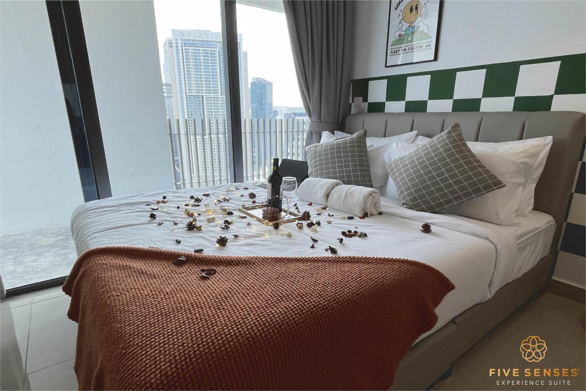 The Colony & The Luxe Signature Suites, Klcc 쿠알라룸푸르 외부 사진
